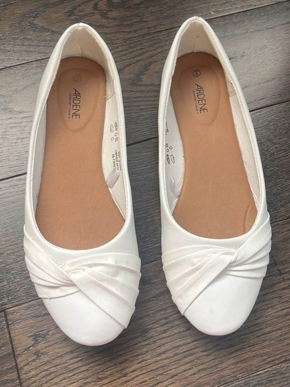Ardene White Twist-Front Ballet Flats